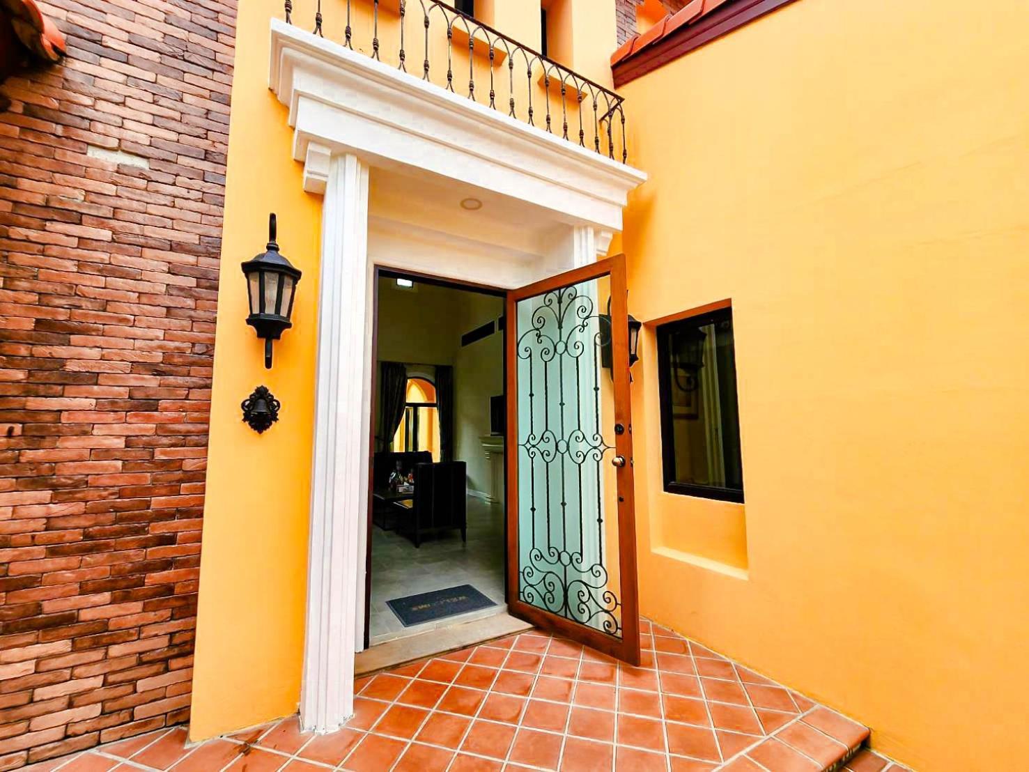 Chivani Villa